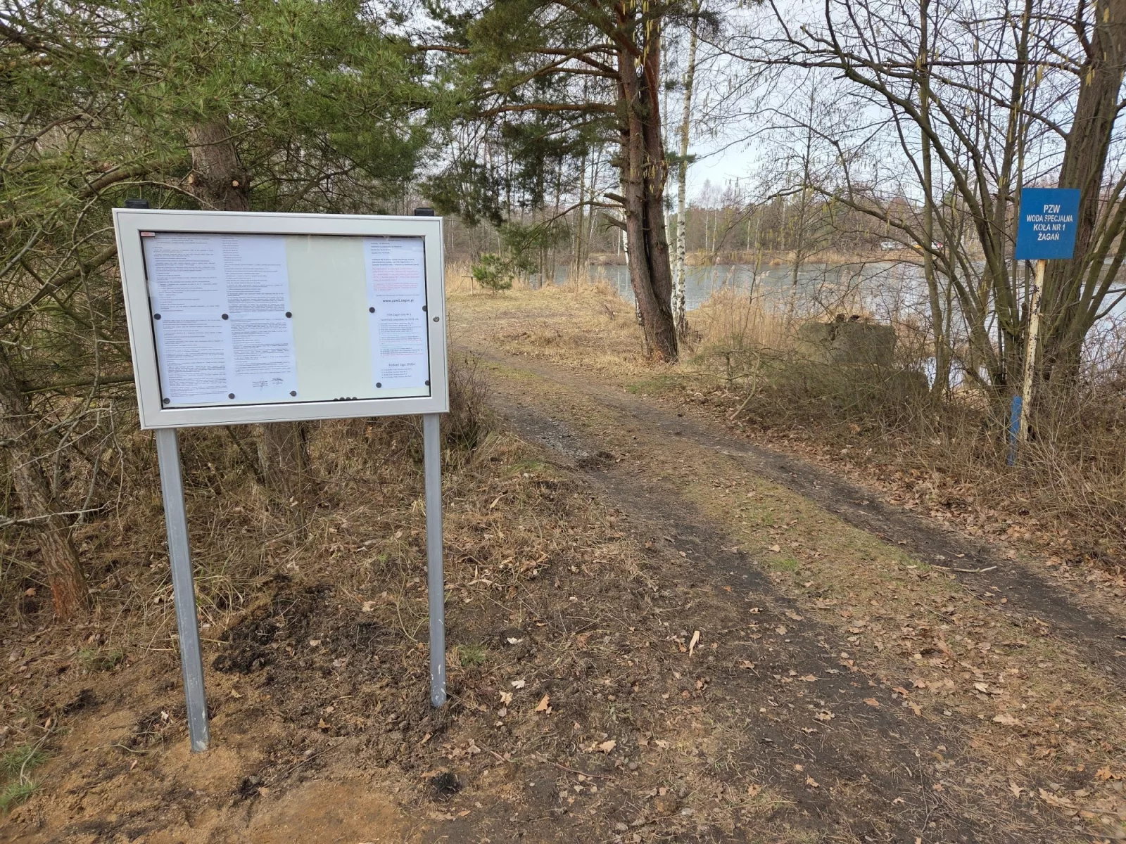 Nowe Tablice informacyjne na Łowisku Gryżyce.